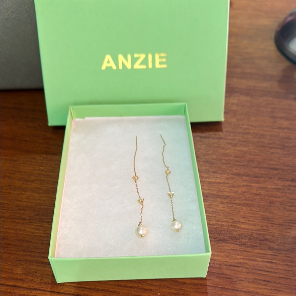 Anzie 14k Gold Threader Earrings